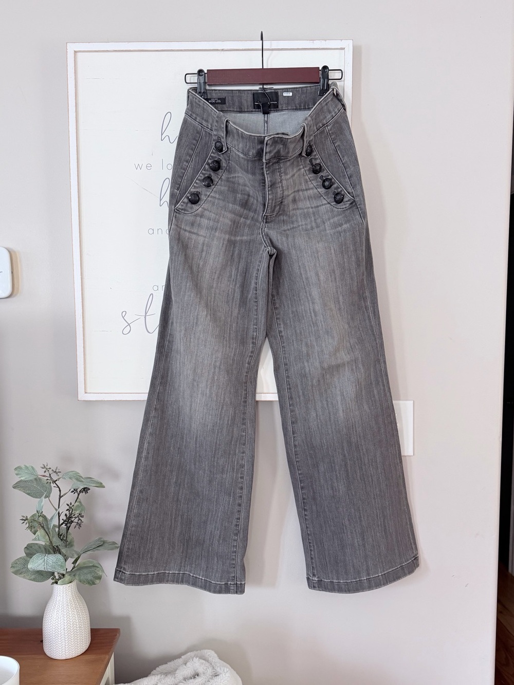 White House Black Market Gray Mariner Coin Jeans Trousers Wide Leg Soft Size 6 - Picture 5 of 15